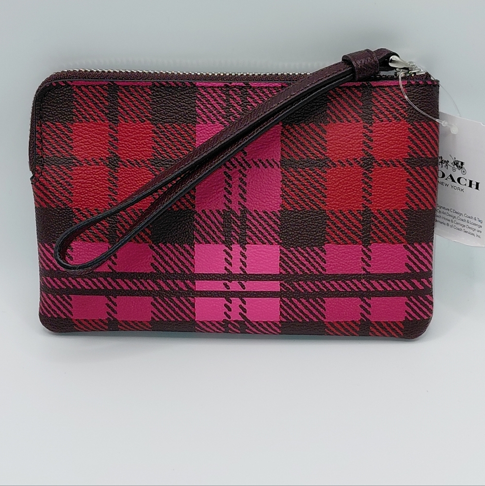 NWT Coach Corner Zip Wristlet In Black Red Pink Plaid F23632 - Picture 2 of 4